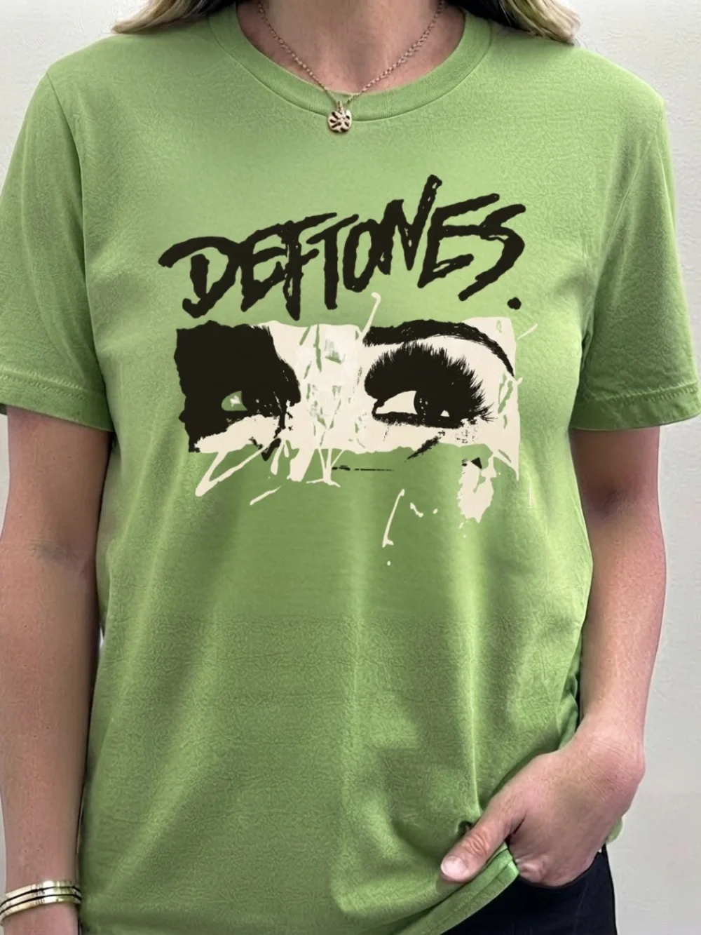 Deftones Eyes Around The Fur Alternative Metal Rock Band Vintage Sage Green Tee